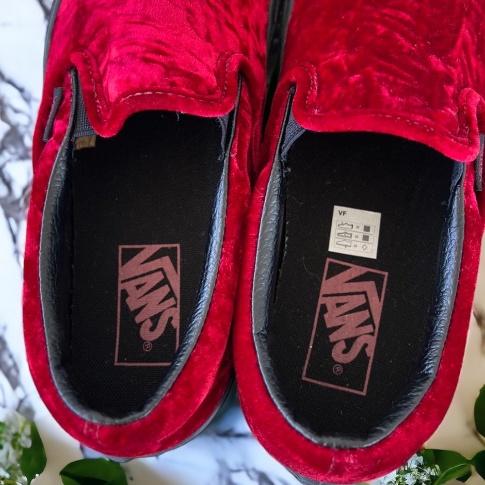 Vans Classic Slip On Velvet Wine Oxblood Black Sneakers Women's Size 8.5 Men's 7 - Picture 5 of 12